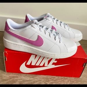 Nike Court Royals 2 Sneaker